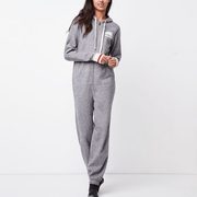 Roots Black Friday 2017 Daily Deals: 40% Off Salt and Pepper Sweats, Today Only + 30% Off the Entire Store